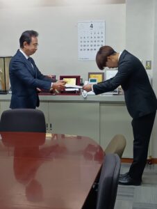 令和８年度新入社員辞令交付式を行いました。
