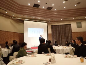 令和７年仕事納め式及び忘年会を行いました。